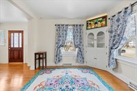 Listing Photo 6
