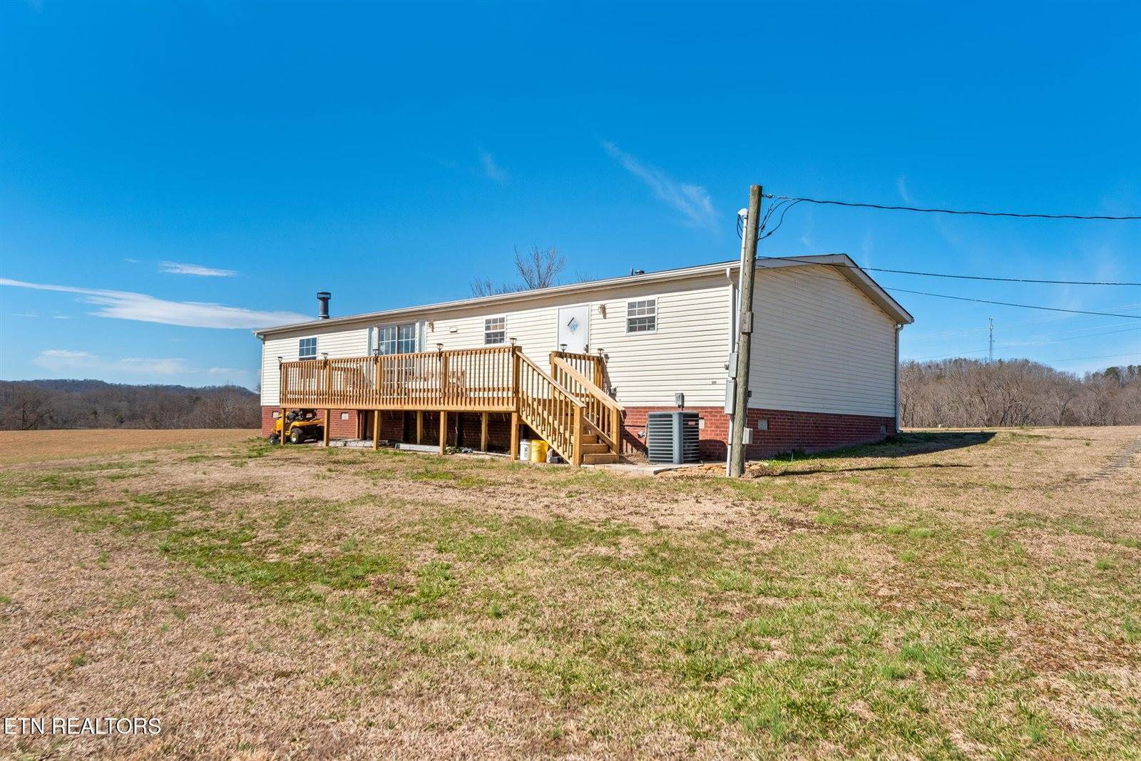 609 Old Emory Rd, Clinton, TN 37716