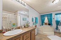 609 Old Emory Rd, Clinton, TN 37716