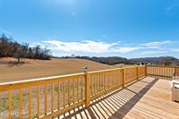 609 Old Emory Rd, Clinton, TN 37716