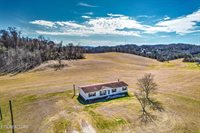 609 Old Emory Rd, Clinton, TN 37716