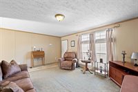 609 Old Emory Rd, Clinton, TN 37716