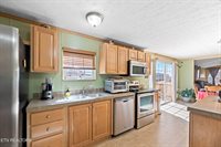 609 Old Emory Rd, Clinton, TN 37716