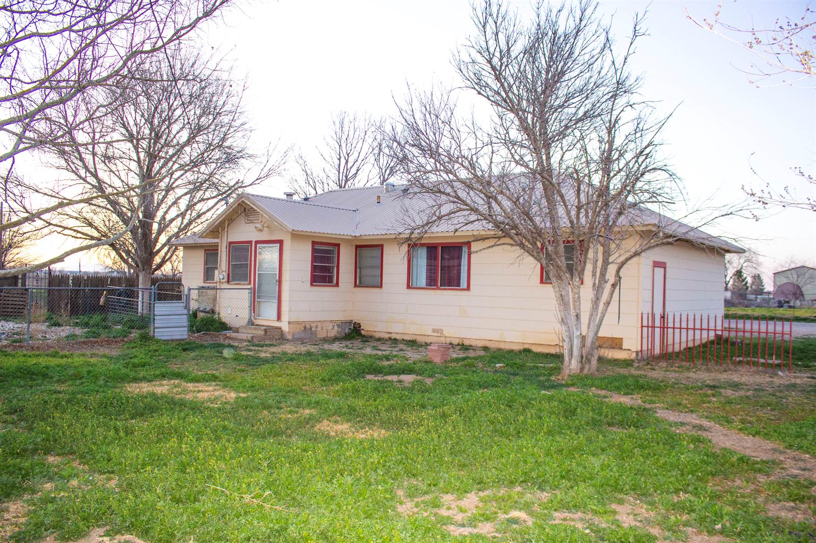 400 Coddington St, Roswell, NM 88203