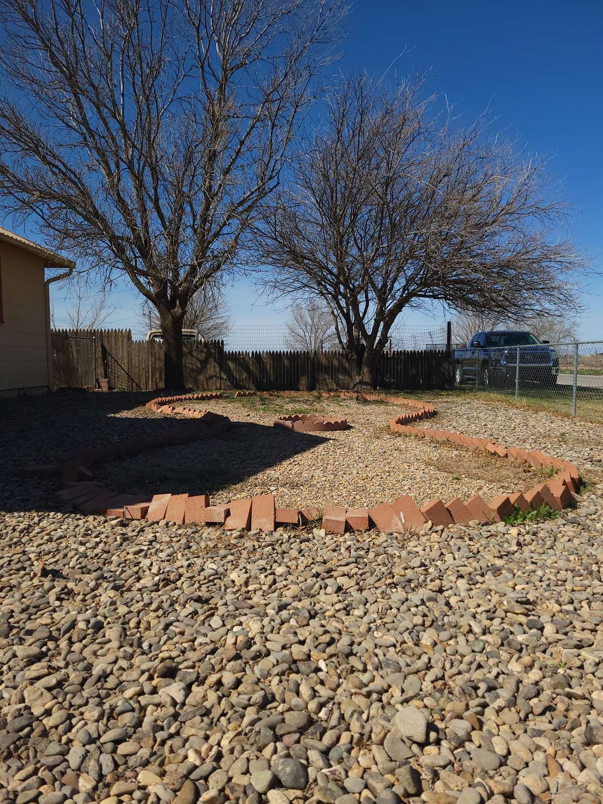 400 Coddington St, Roswell, NM 88203