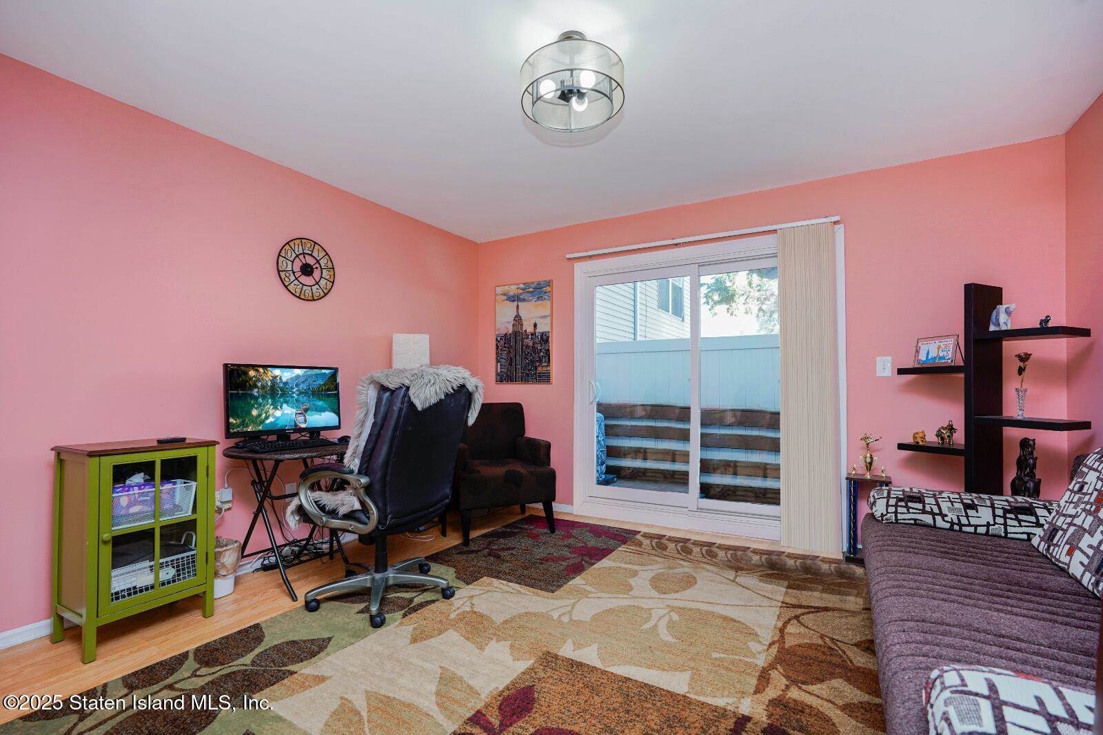 35 Vogel Loop, Staten Island, NY 10314