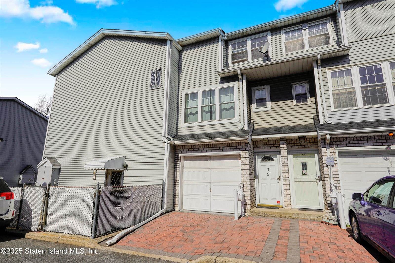 35 Vogel Loop, Staten Island, NY 10314