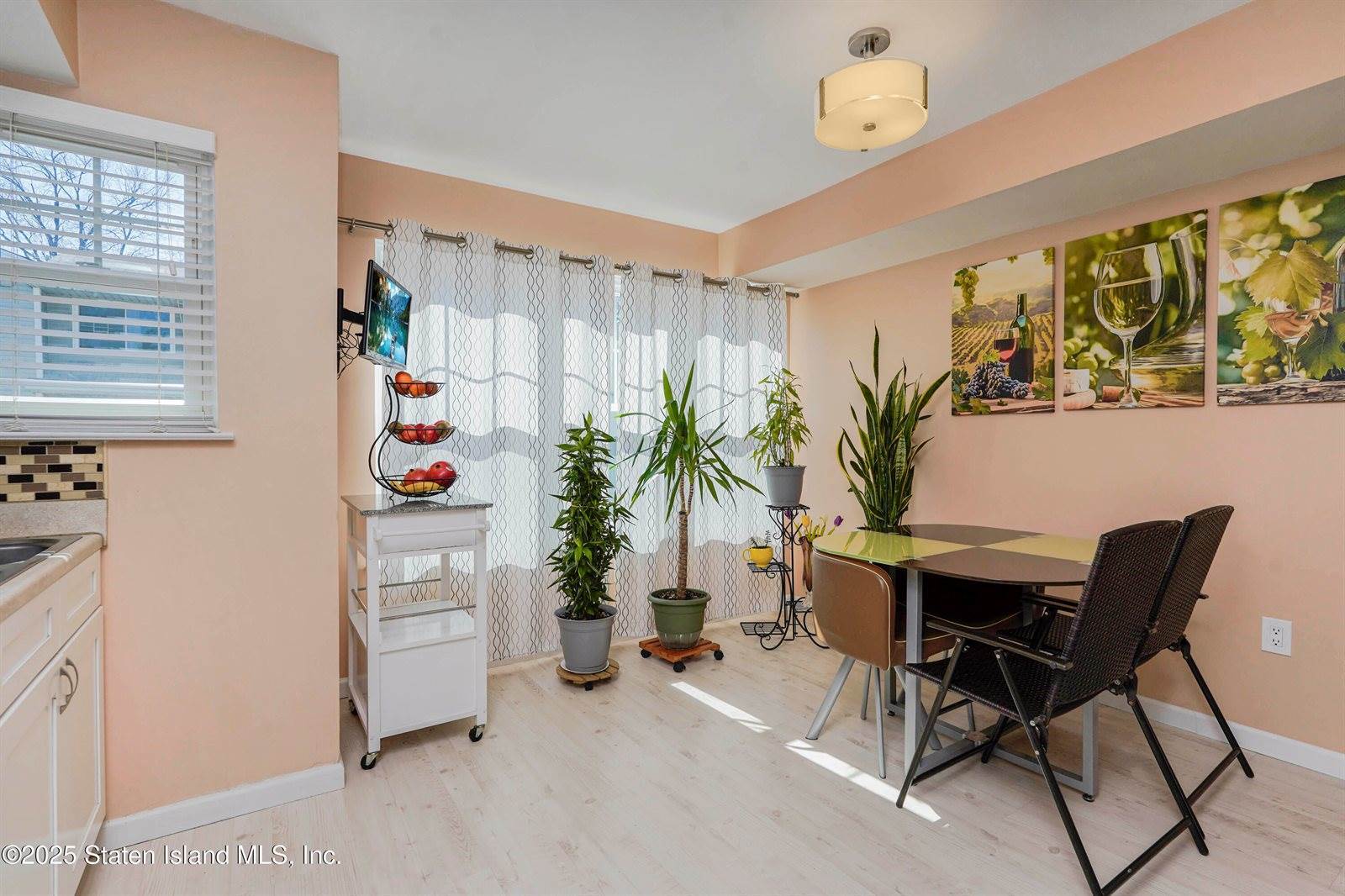 35 Vogel Loop, Staten Island, NY 10314