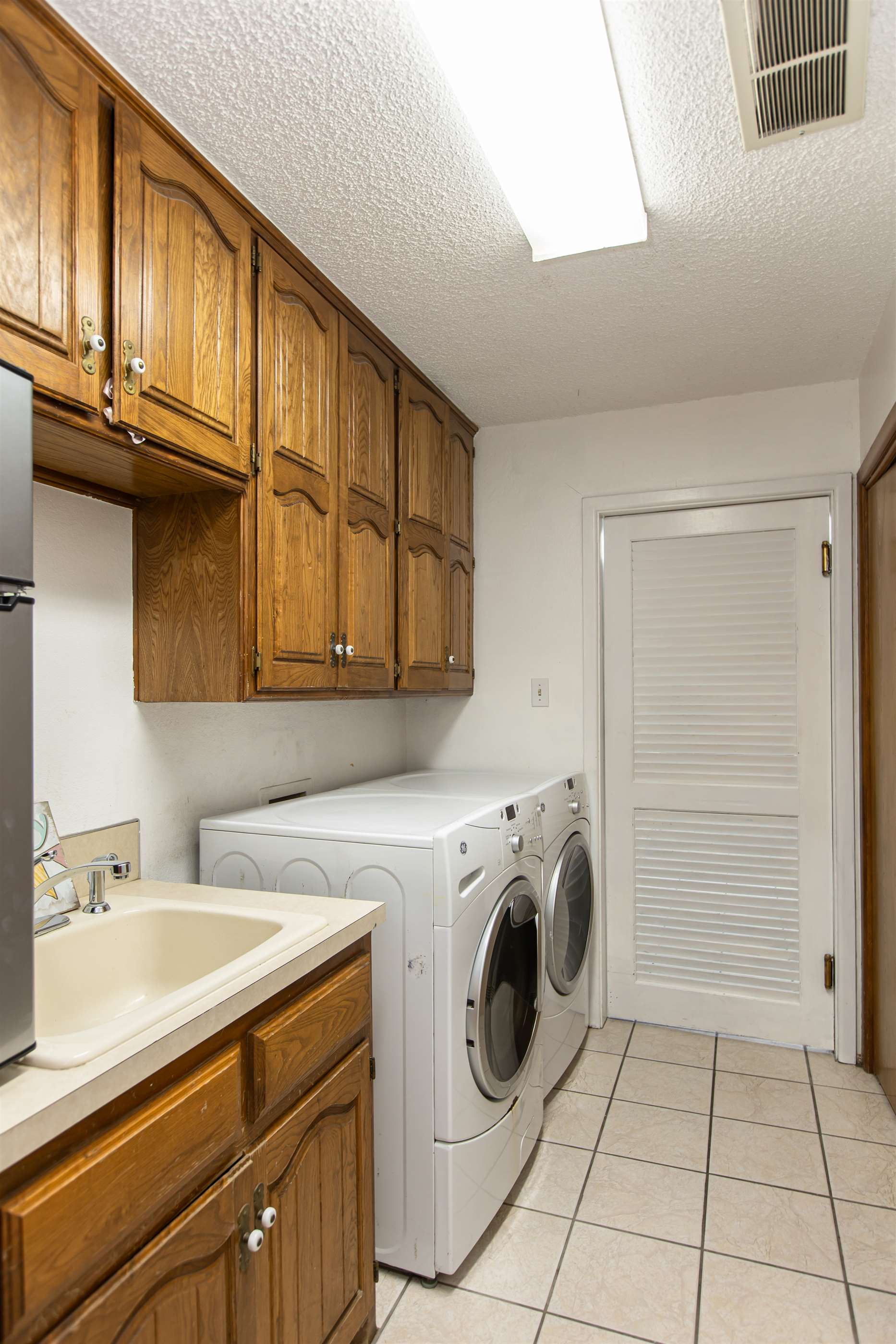 201 North Wilson, Ulysses, KS 67880