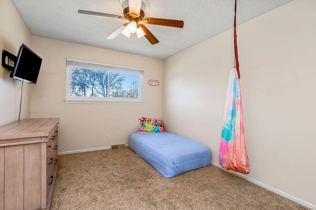 13014 West 102ND Street, Lenexa, KS 66215