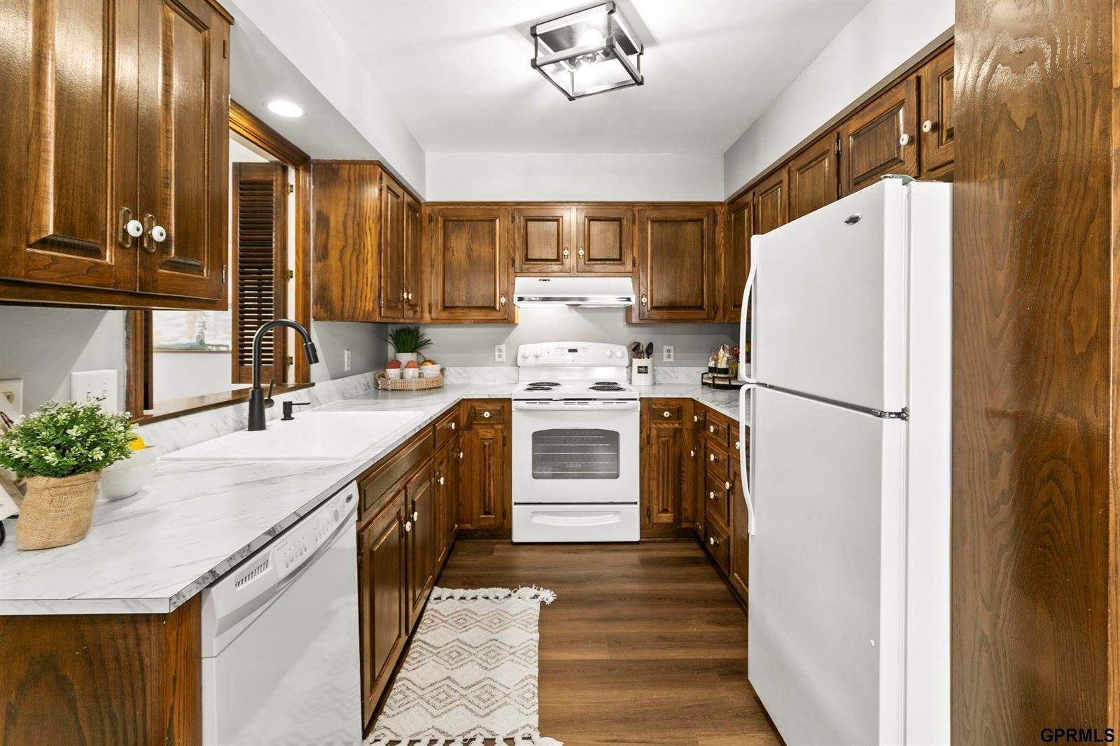 4510 Dryden Place, Lincoln, NE 68516