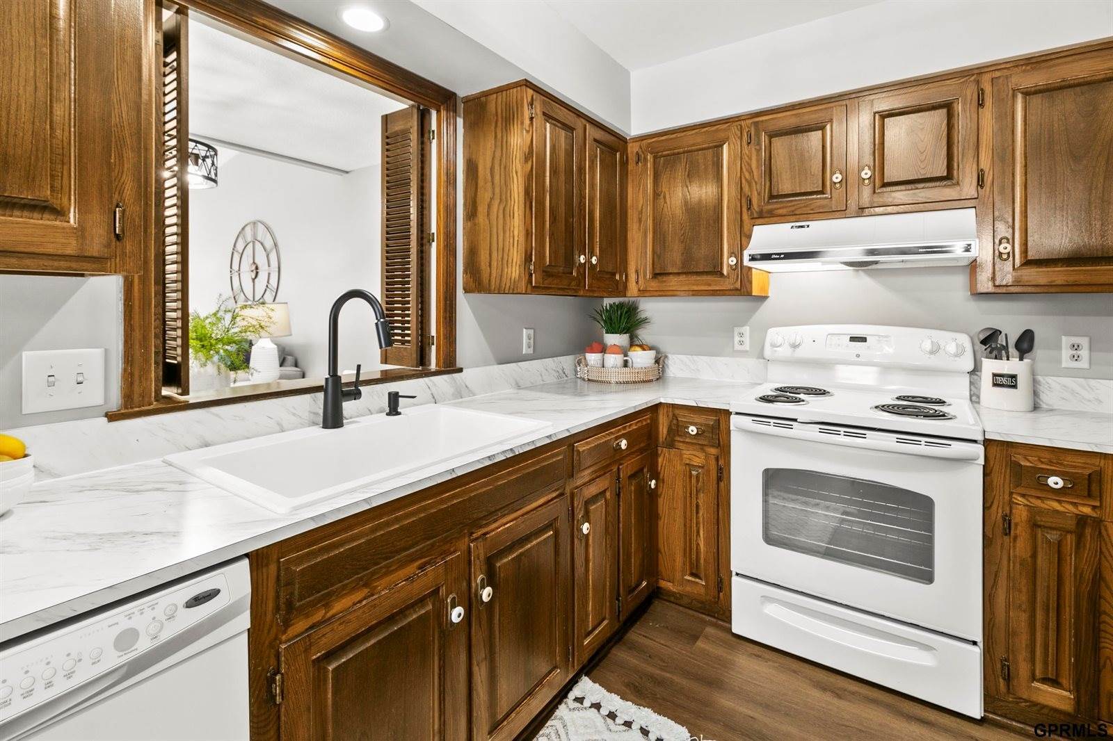 4510 Dryden Place, Lincoln, NE 68516