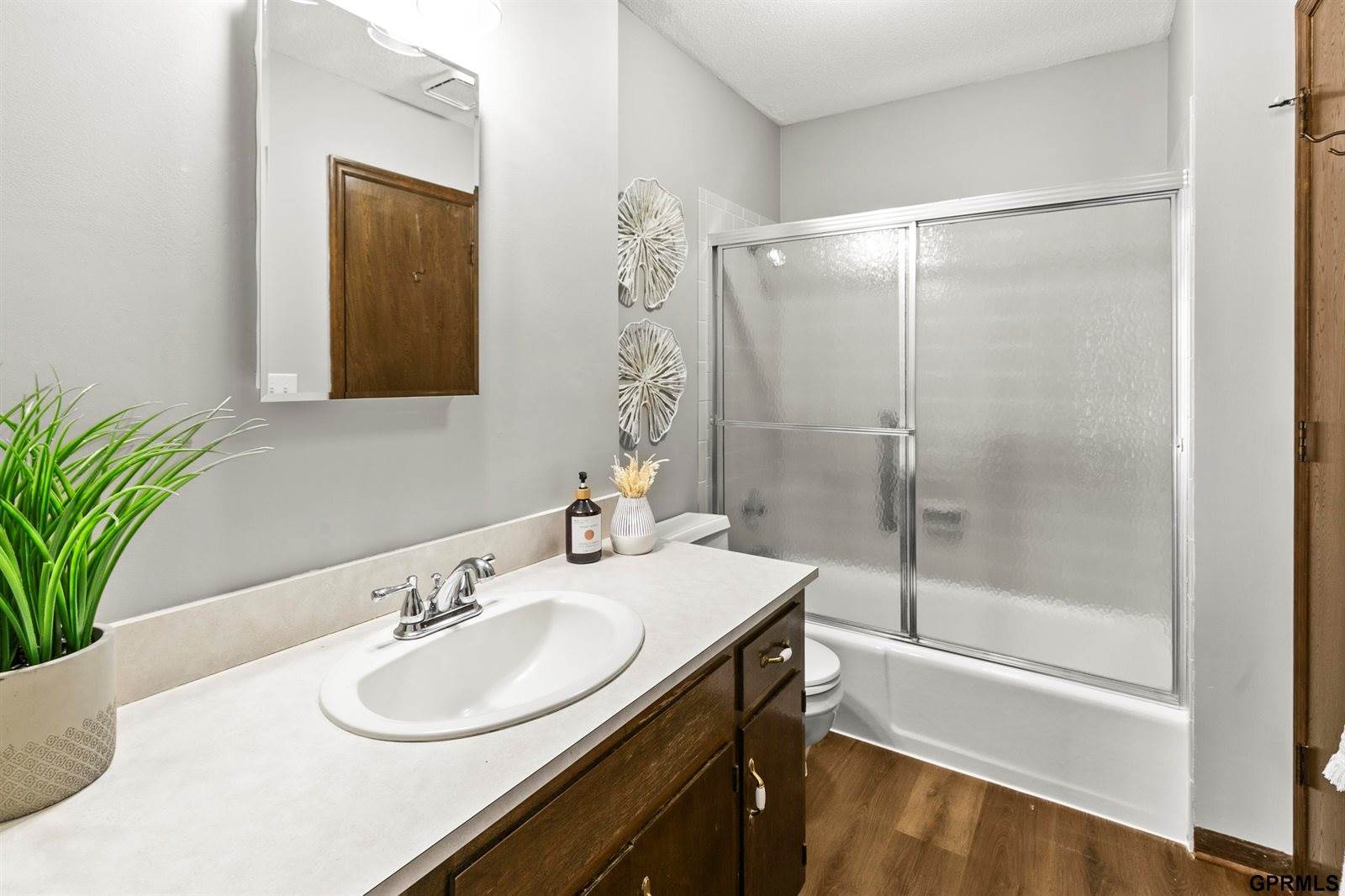 4510 Dryden Place, Lincoln, NE 68516