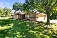 4510 Dryden Place, Lincoln, NE 68516