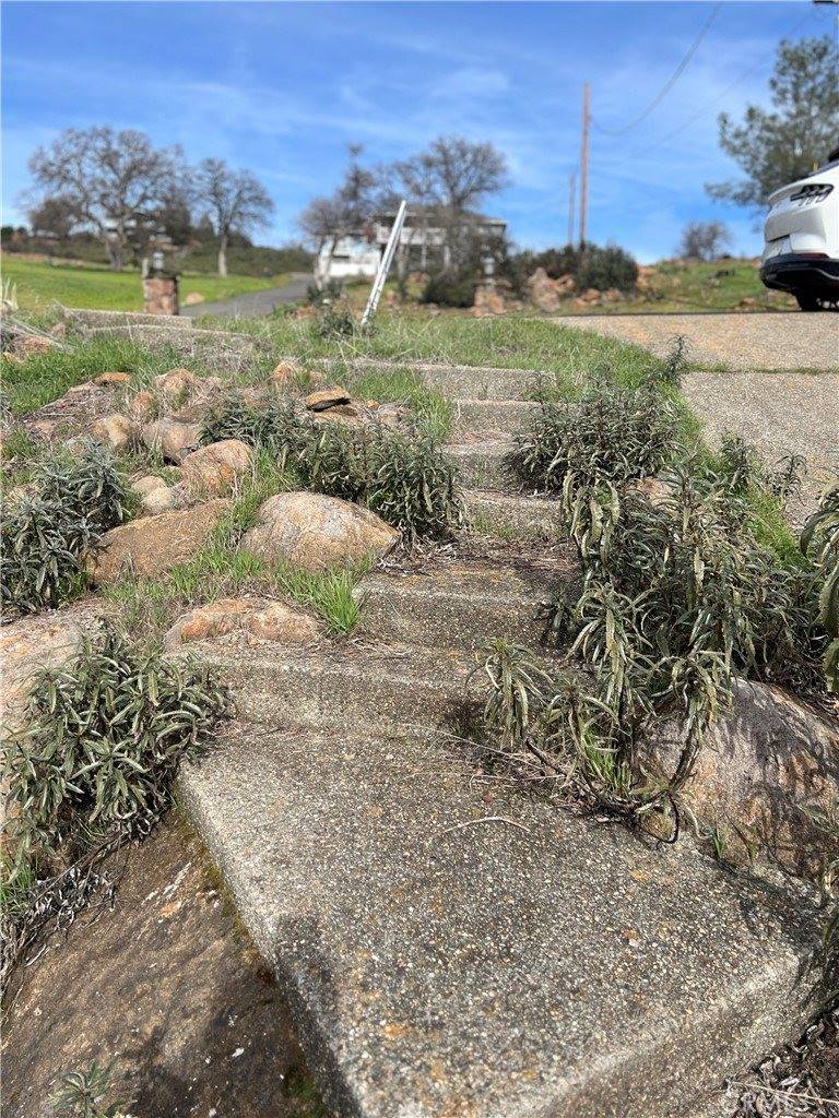 20073 Powder Horn Road, Hidden Valley Lake, CA 95467