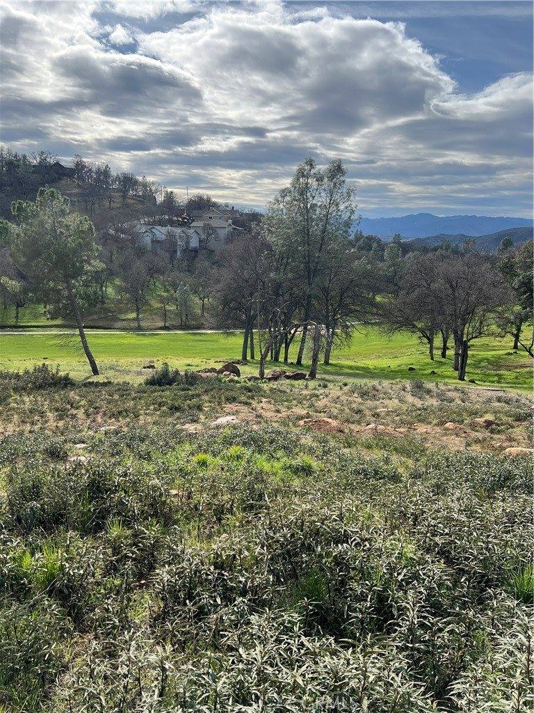 20073 Powder Horn Road, Hidden Valley Lake, CA 95467