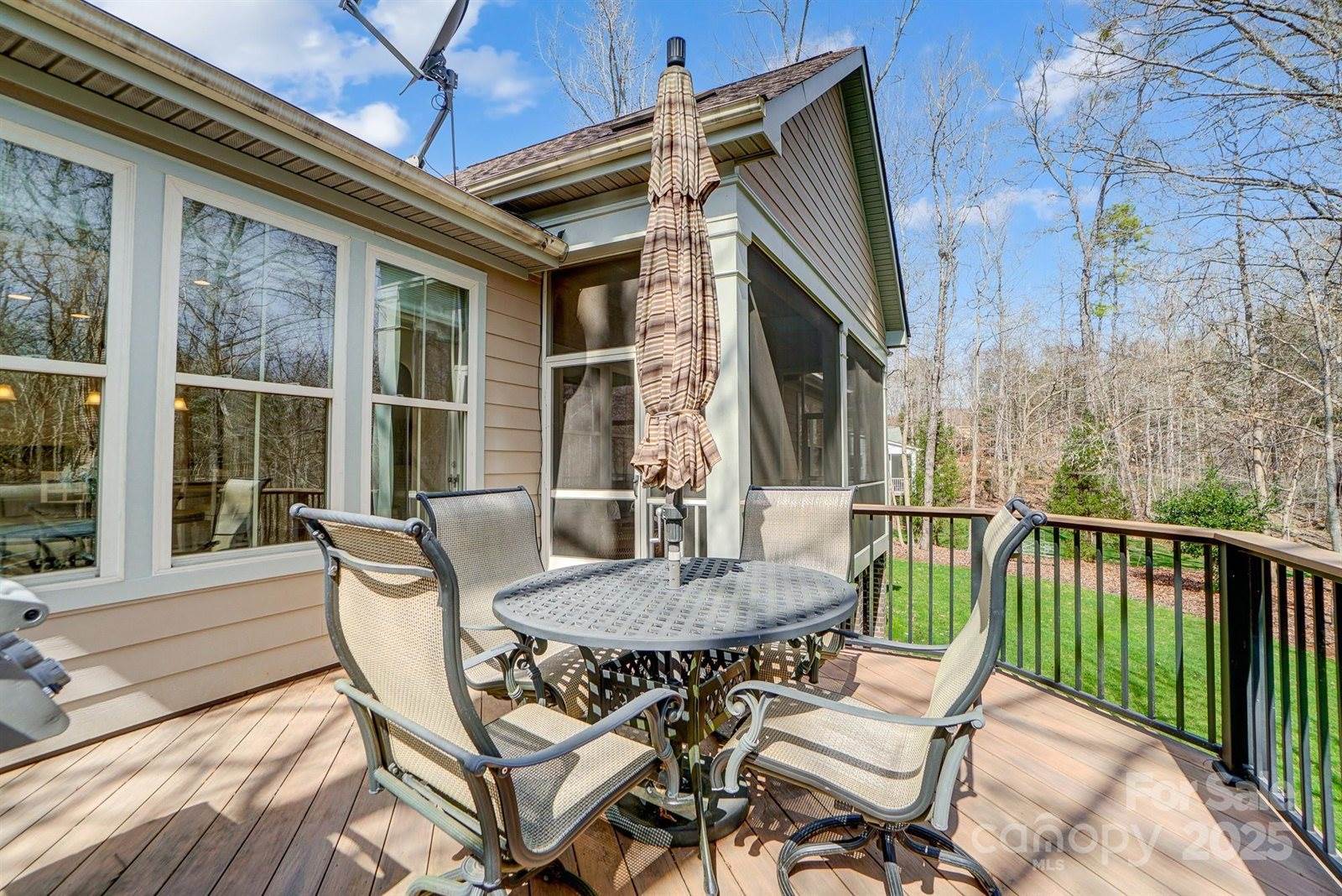 12811 Elkhorn Drive, Charlotte, NC 28278