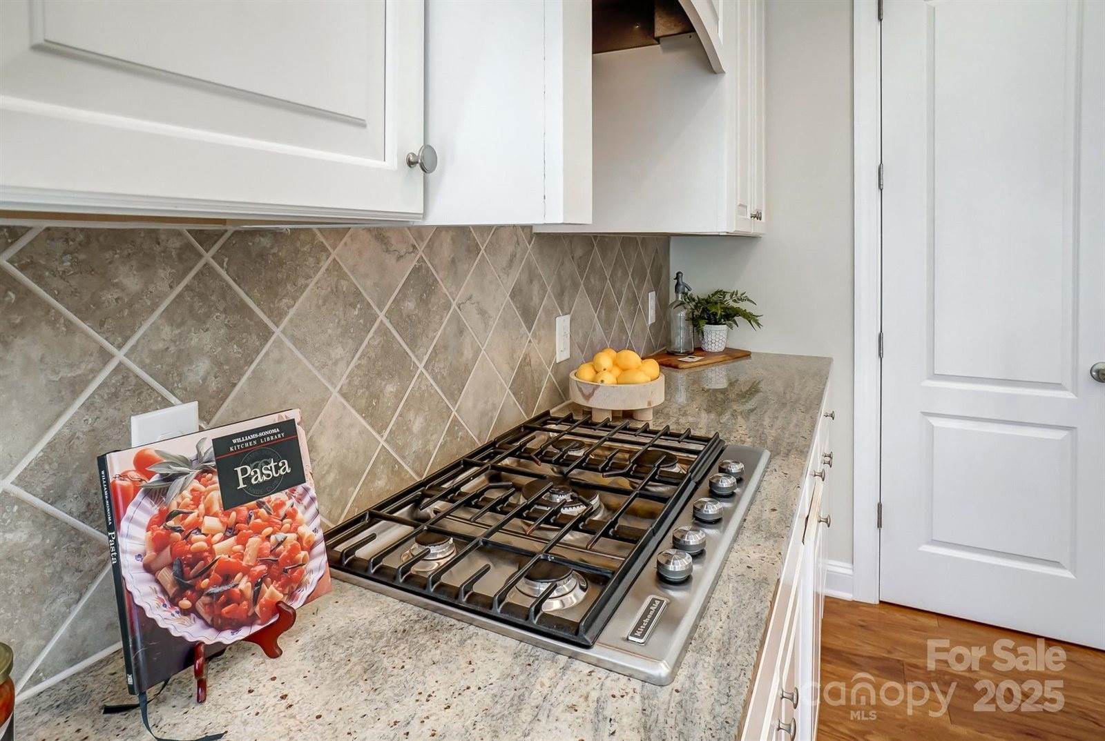 12811 Elkhorn Drive, Charlotte, NC 28278