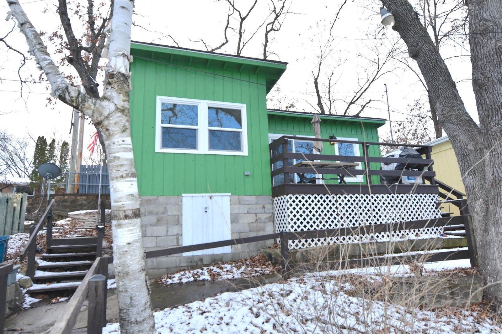 860 East Hiawatha, Lake Delton, WI 53965