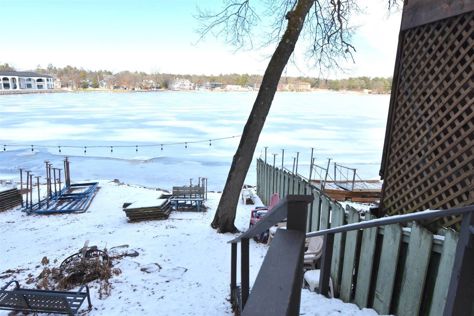 860 East Hiawatha, Lake Delton, WI 53965