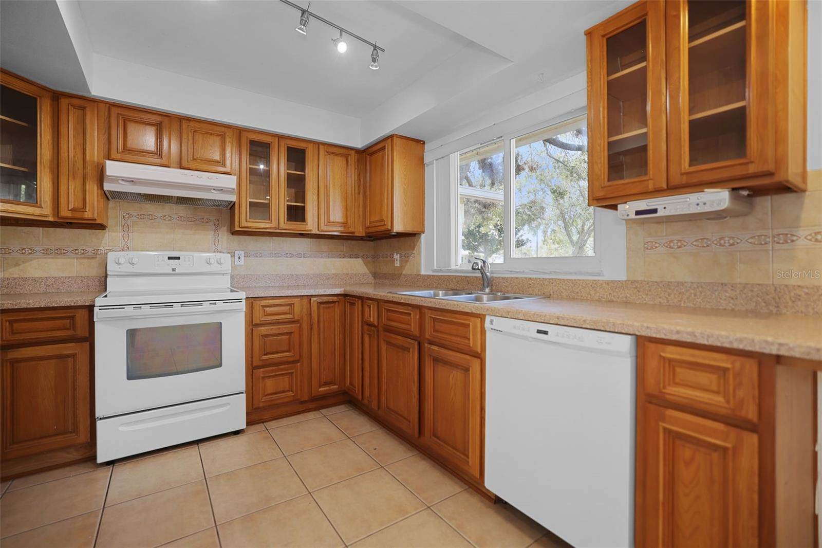 1549 San Christopher Drive, Dunedin, FL 34698