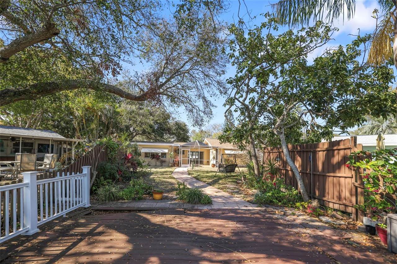 1549 San Christopher Drive, Dunedin, FL 34698