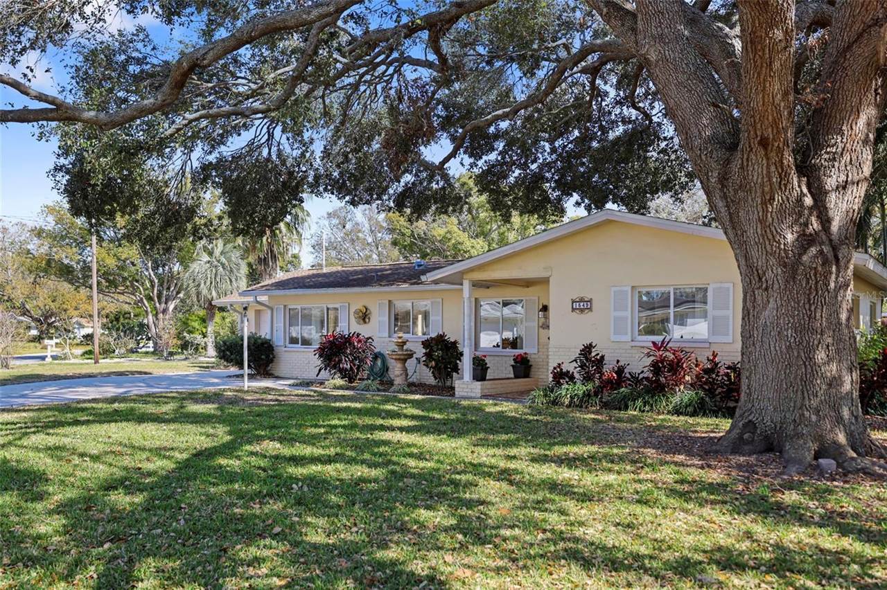 1549 San Christopher Drive, Dunedin, FL 34698