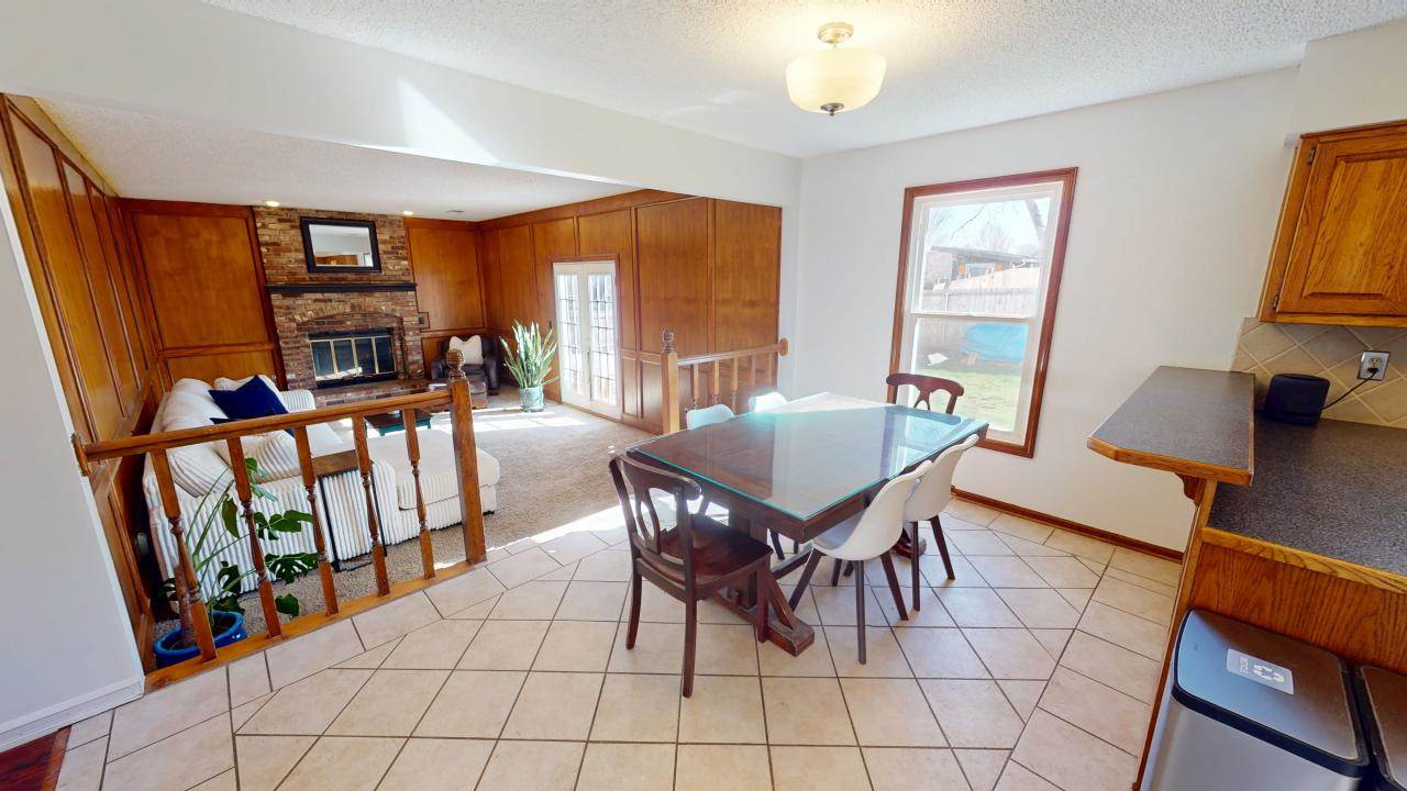 4821 Perry Lane, Merriam, KS 66203