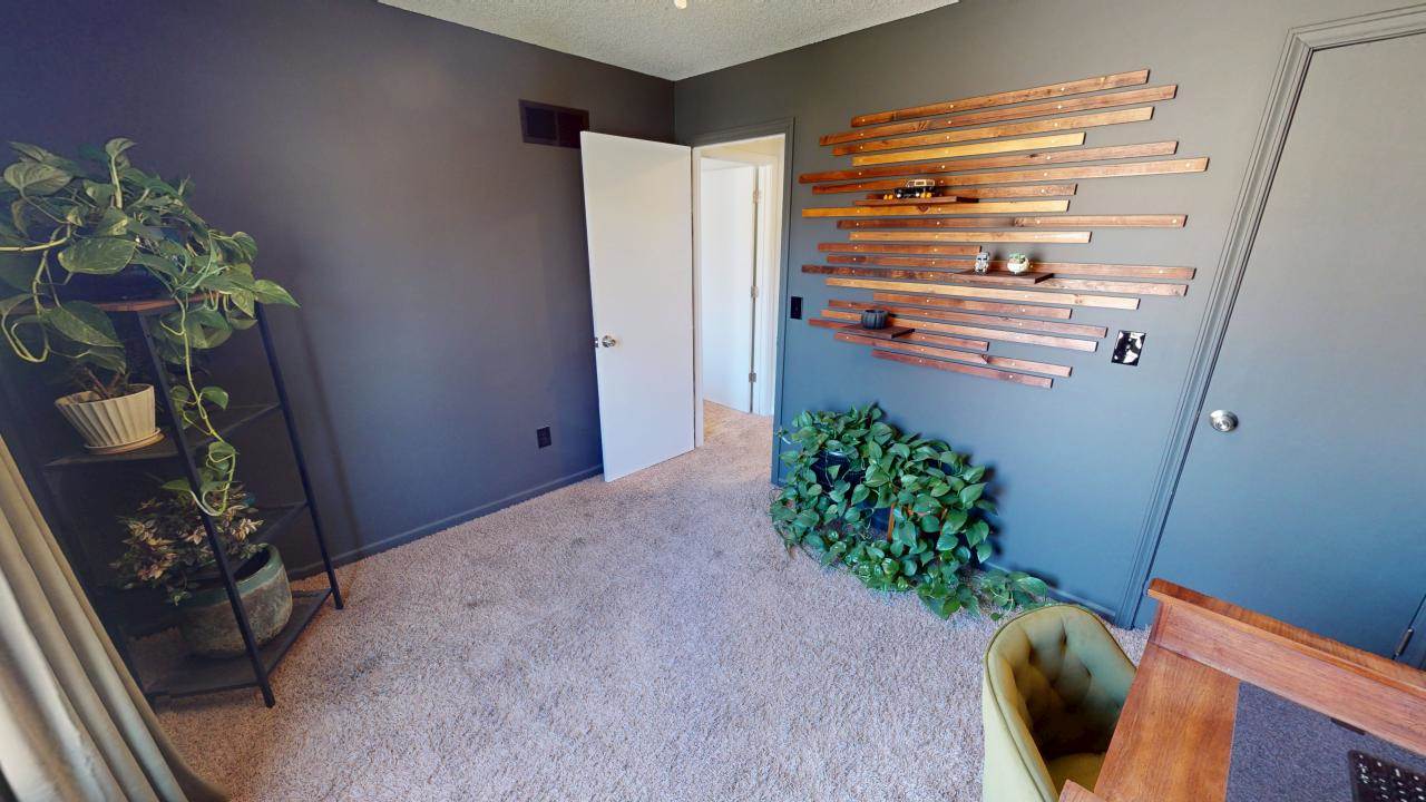 4821 Perry Lane, Merriam, KS 66203