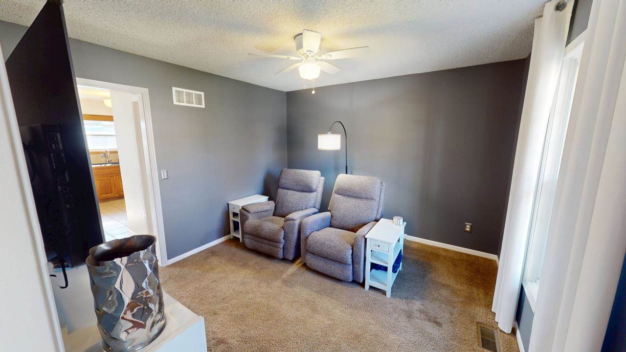 4821 Perry Lane, Merriam, KS 66203