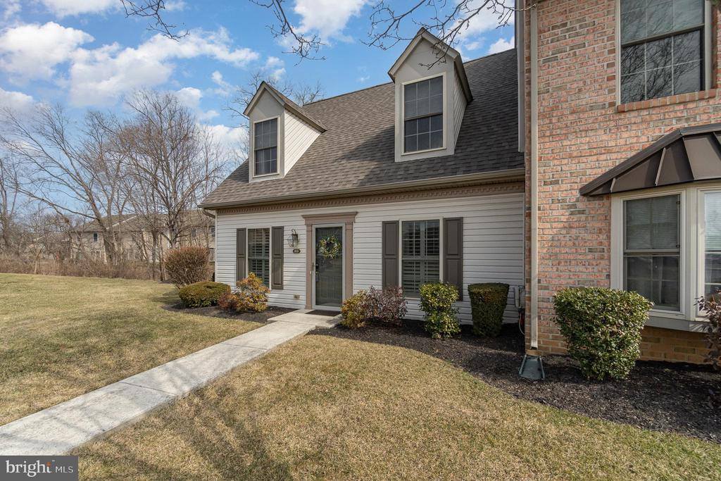 311 Melbourne Lane, Mechanicsburg, PA 17055