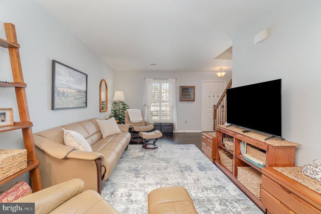 311 Melbourne Lane, Mechanicsburg, PA 17055