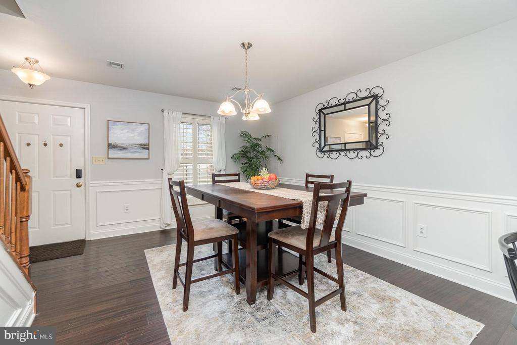 311 Melbourne Lane, Mechanicsburg, PA 17055