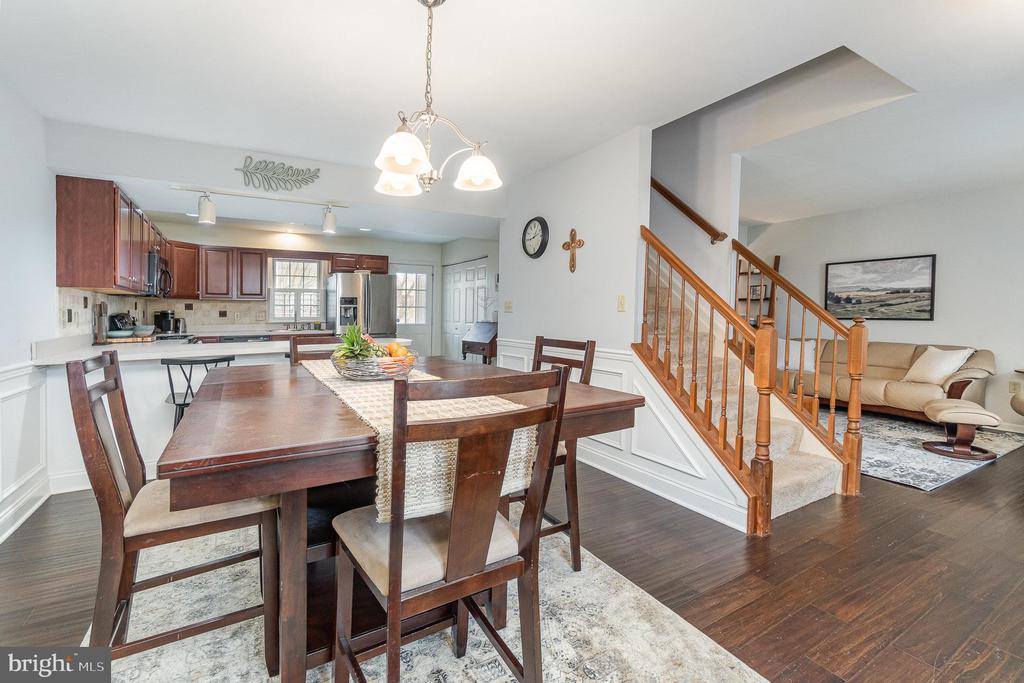 311 Melbourne Lane, Mechanicsburg, PA 17055