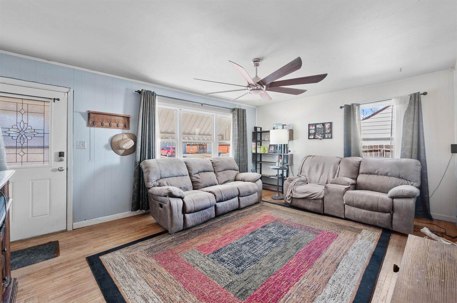 1522 South Edwards St, Wichita, KS 67213