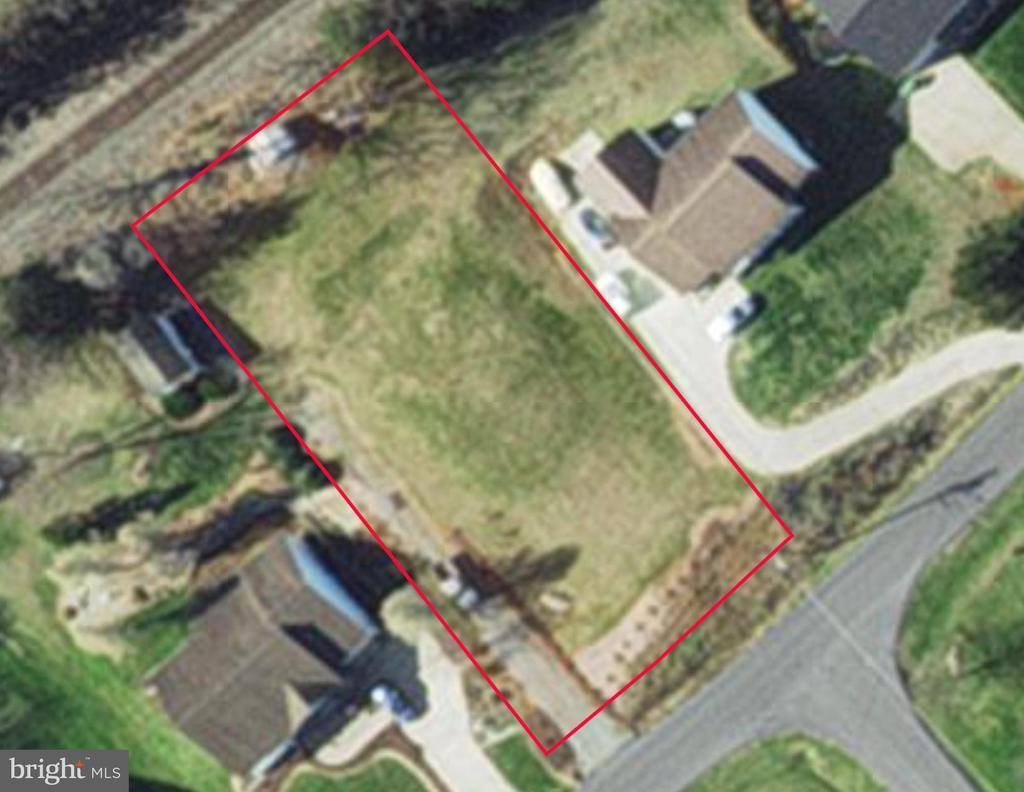 32 Greenfield Road, Luray, VA 22835