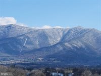 32 Greenfield Road, Luray, VA 22835