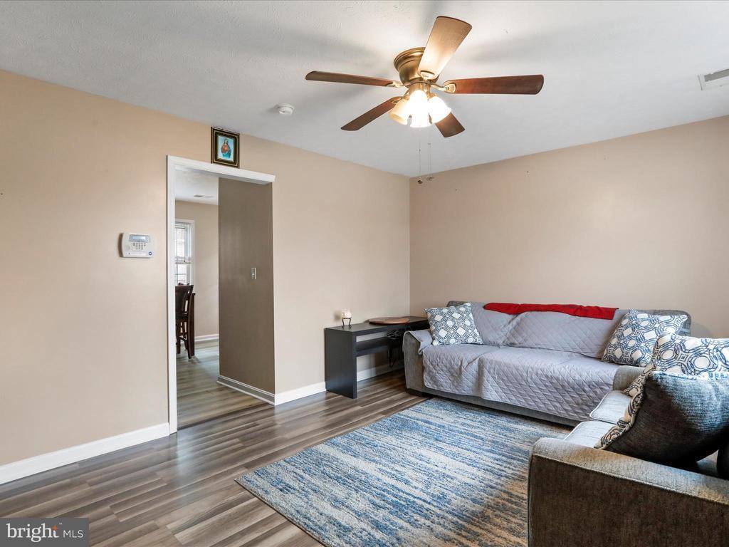 747 West 13TH Street, Front Royal, VA 22630