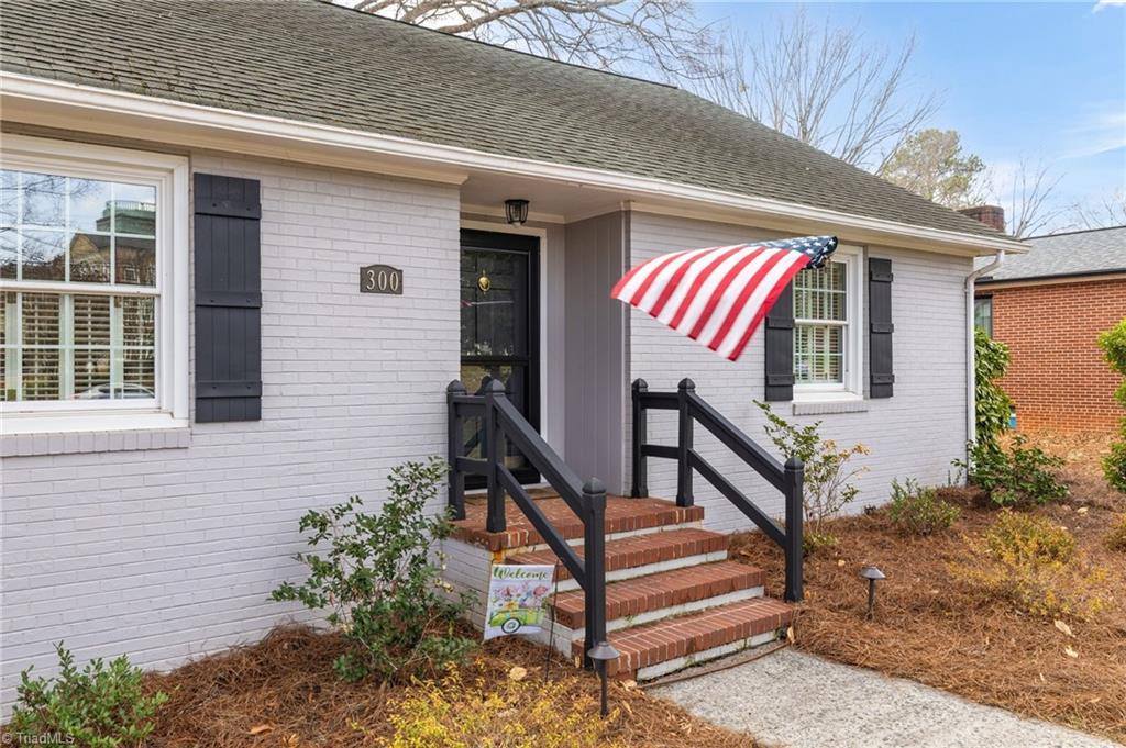 300 North Hawthorne Road, Winston-Salem, NC 27104