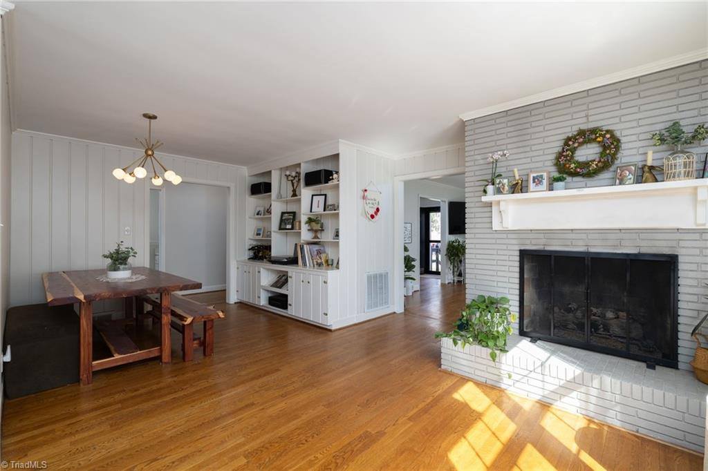 300 North Hawthorne Road, Winston-Salem, NC 27104