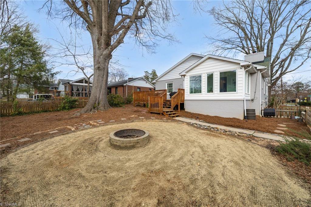 300 North Hawthorne Road, Winston-Salem, NC 27104