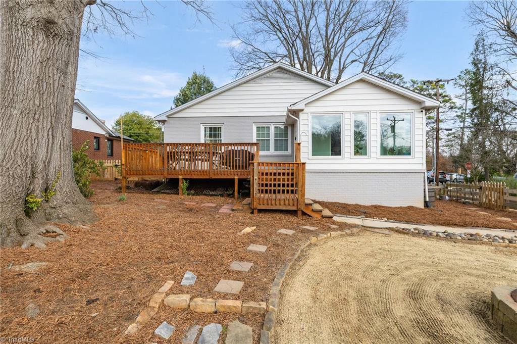 300 North Hawthorne Road, Winston-Salem, NC 27104