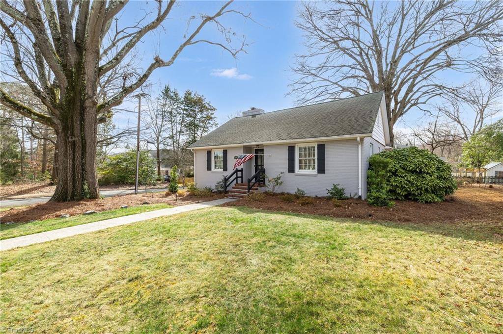 300 North Hawthorne Road, Winston-Salem, NC 27104