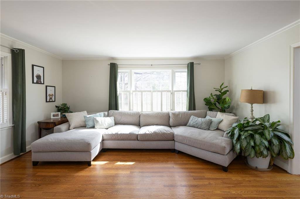 300 North Hawthorne Road, Winston-Salem, NC 27104