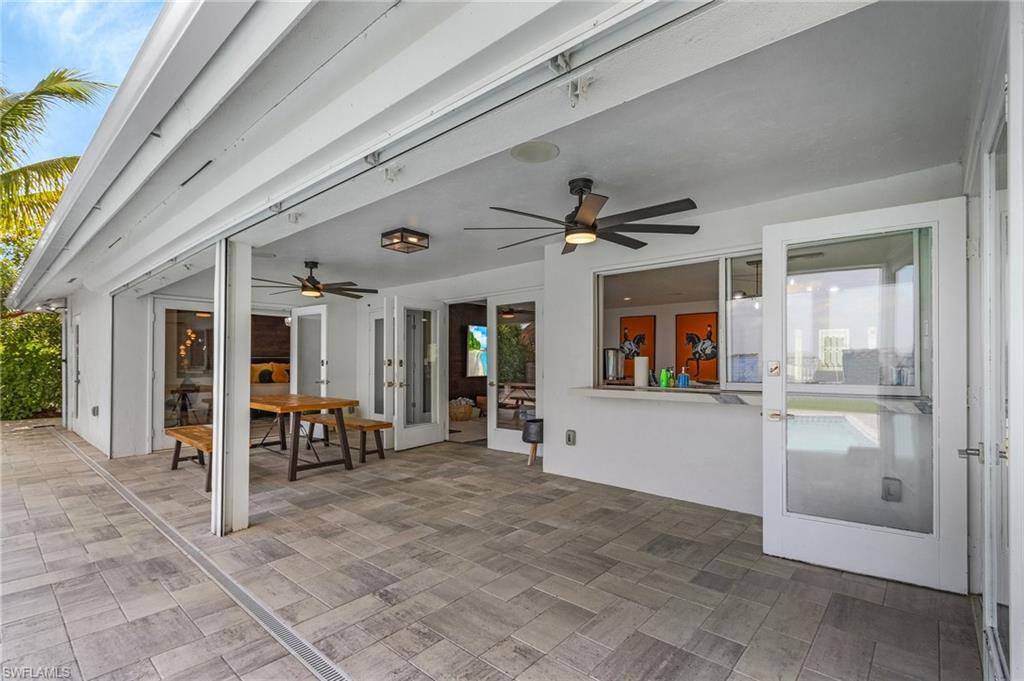 2530 SE 28th St, Cape Coral, FL 33904