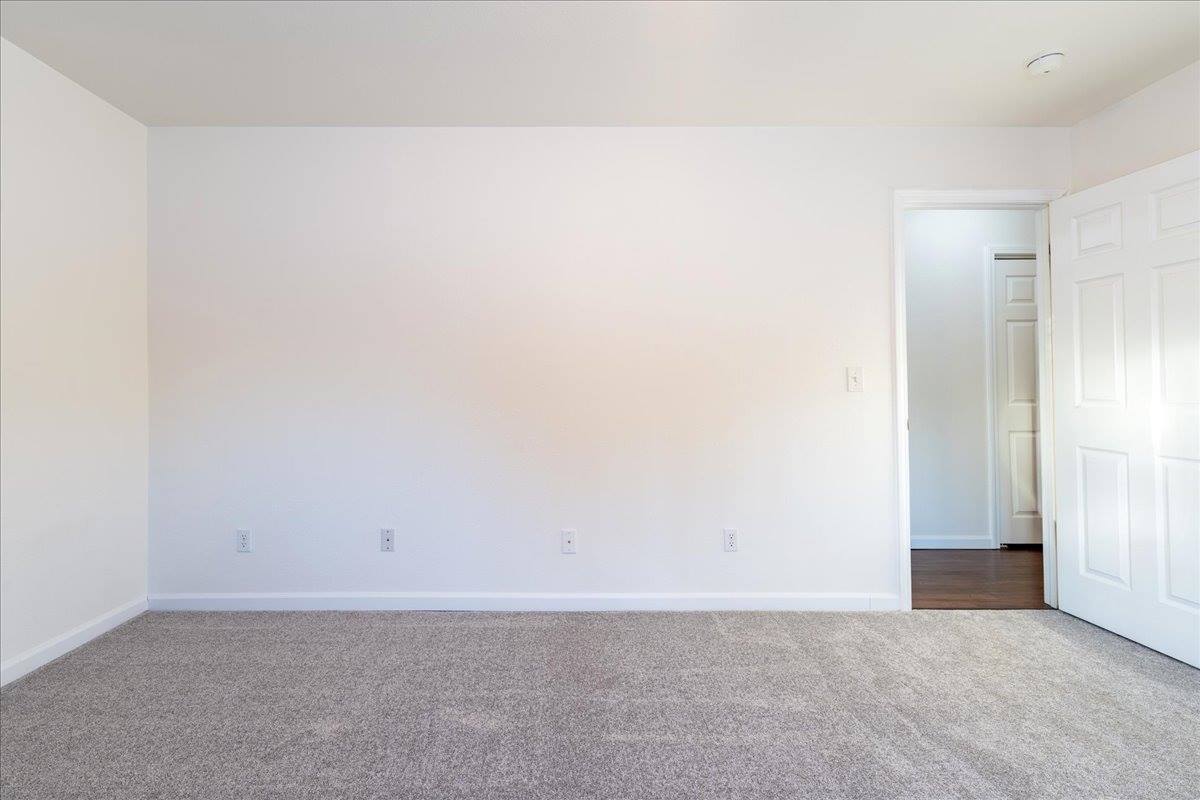 3835 Peter Hawk Ave, North Pole, AK 99705