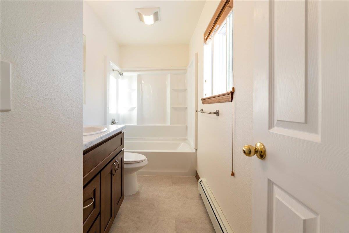 3835 Peter Hawk Ave, North Pole, AK 99705