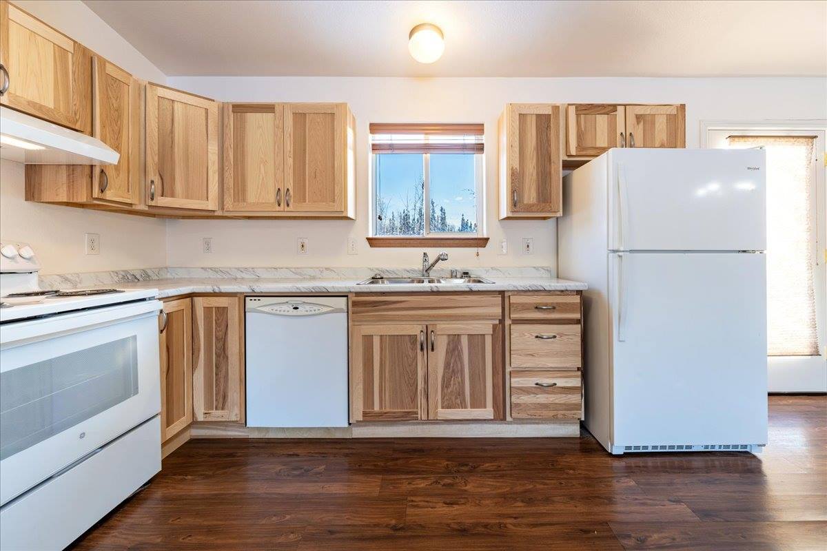 3835 Peter Hawk Ave, North Pole, AK 99705