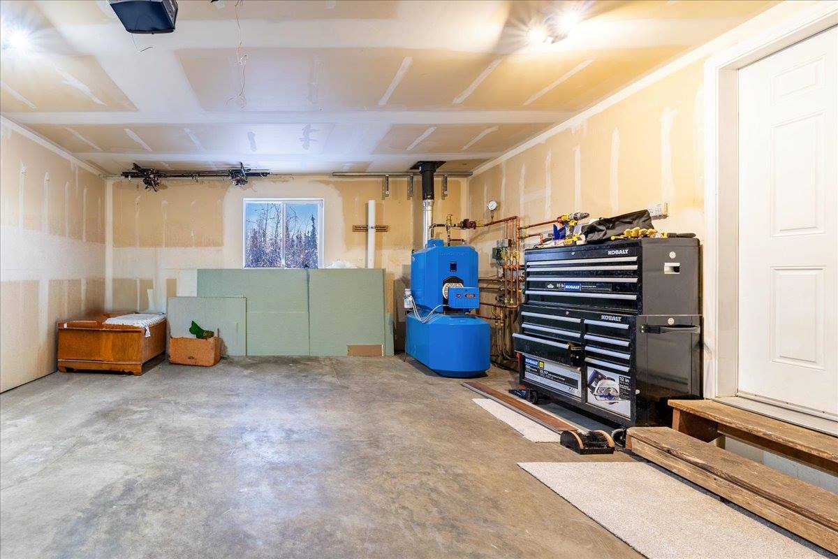 3835 Peter Hawk Ave, North Pole, AK 99705