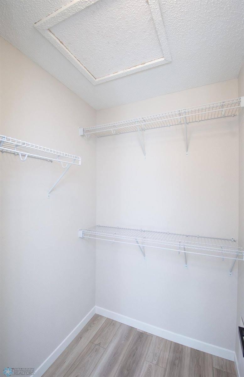 2202 33rd Avenue South, Fargo, ND 58104